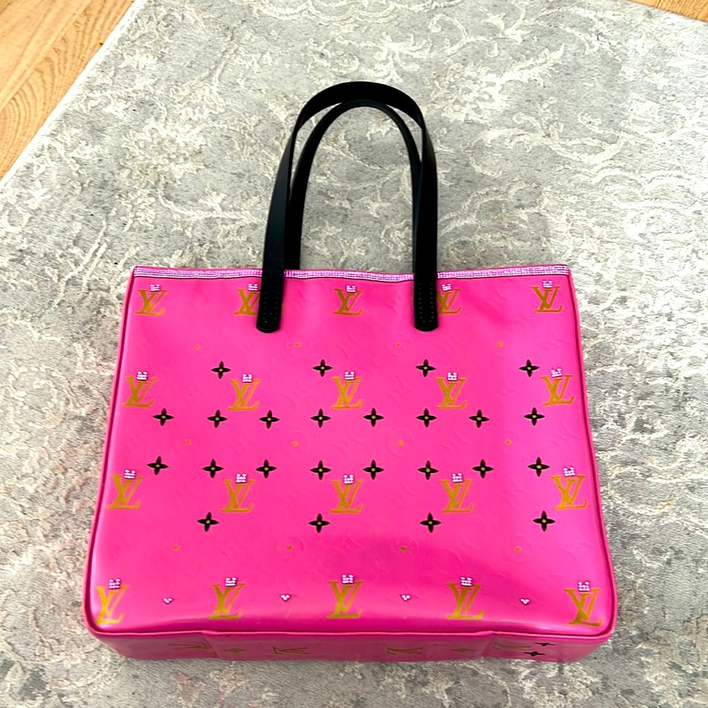 Restored pink Louis Vuitton tote bag